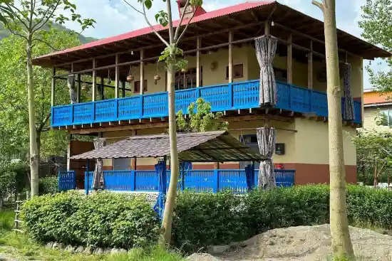 اقامتگاه بومگردی اسالم لند