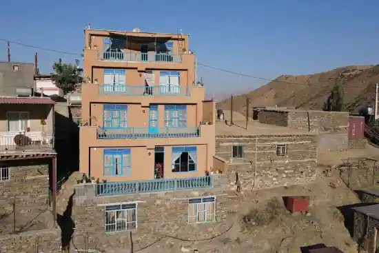 اقامتگاه بوم‌گردی باوان