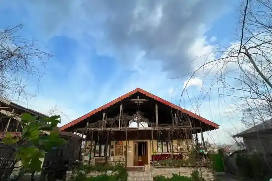 اقامتگاه بومگردی دیلمای