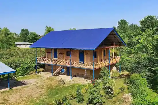 اقامتگاه بومگردی لیجار