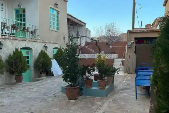 اقامتگاه بومگردی هرمنگان