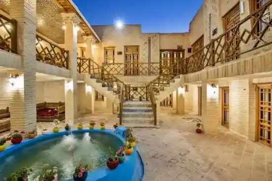 اقامتگاه سنتی ددمان