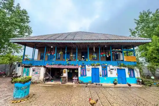 اقامتگاه بومگردی گیلخانه