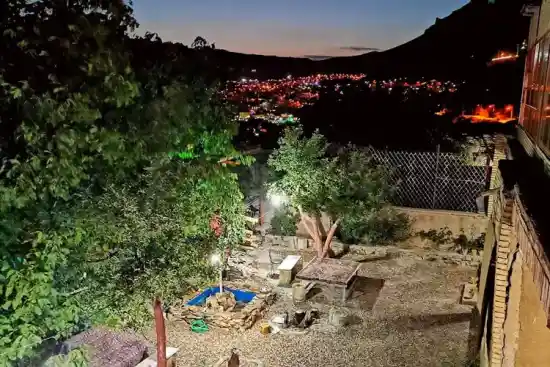 اقامتگاه بومگردی بام سمیرم