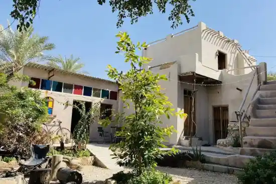 اقامتگاه بومگردی نصوری سیراف