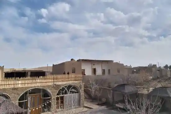 اقامتگاه بومگردی غیاثیه