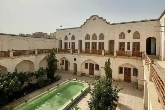 بوتیک هتل خانه مرشدی