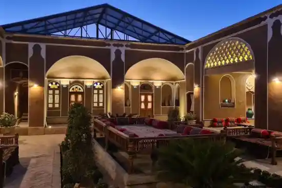 اقامتگاه سنتی خانه تک تکو