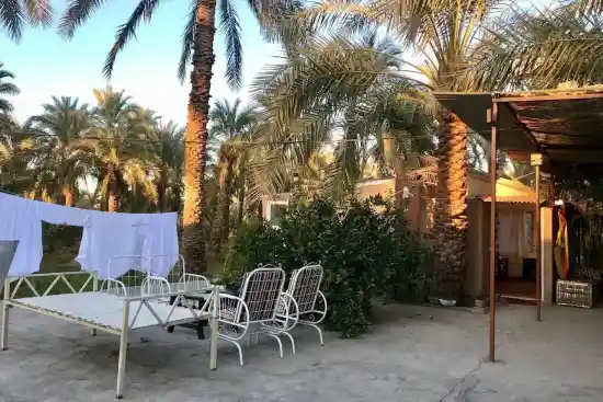 اقامتگاه بومگردی ترنج