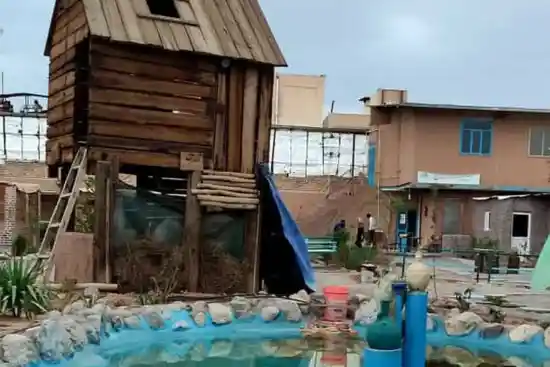 اقامتگاه بومگردی پرشین