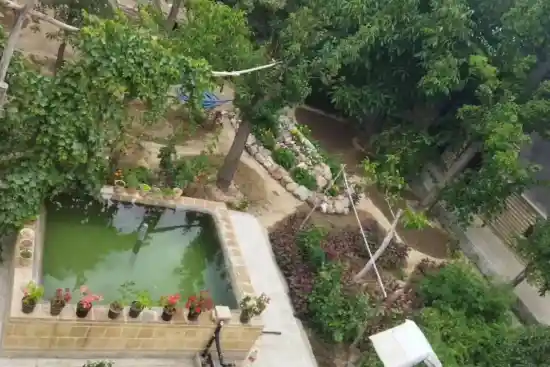 اقامتگاه بوم‌گردی زندیه