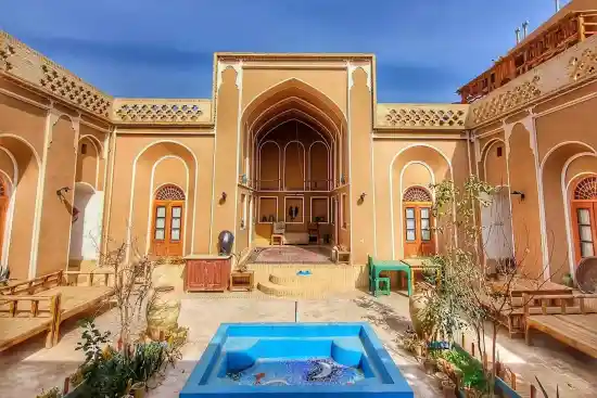 اقامتگاه بومگردی ماه بی بی