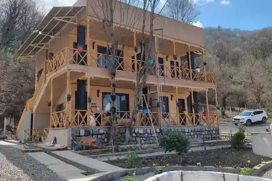 اقامتگاه بوم‌گردی چلی بوم