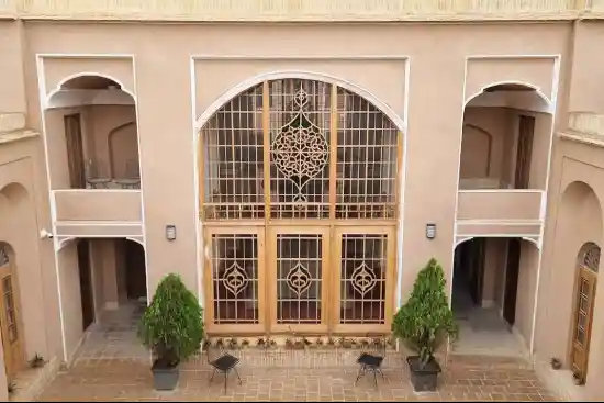 هتل شهر جهان