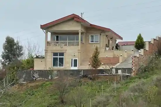 ویلای ارغوان