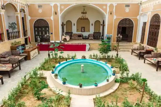 بوتیک هتل رز-1