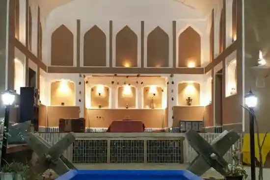 بوتیک هتل گیوا