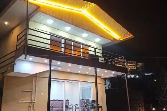 اقامتگاه بومگردی گلپر