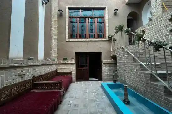 بوتیک هتل سمنانی ها