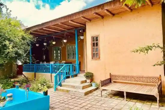 اقامتگاه بومگردی پیلک