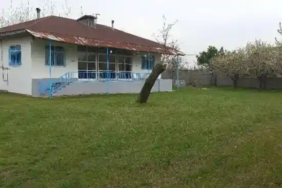 اقامتگاه بومگردی باغ تیتی