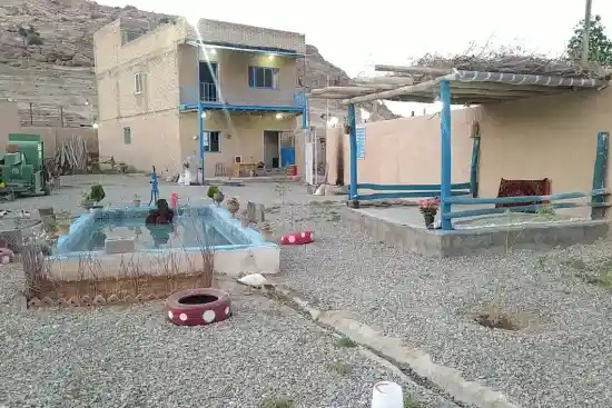 اقامتگاه بومگردی چاورچین