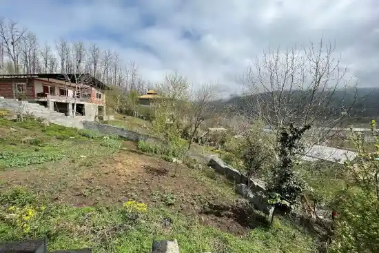 اقامتگاه بوم‌گردی درمان