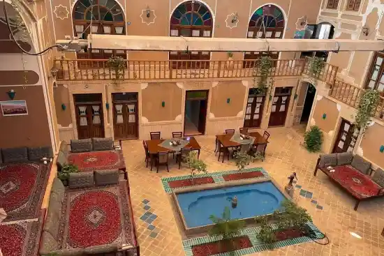 بوتیک هتل فیروزه