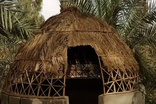 اقامتگاه بومگردی کشیت