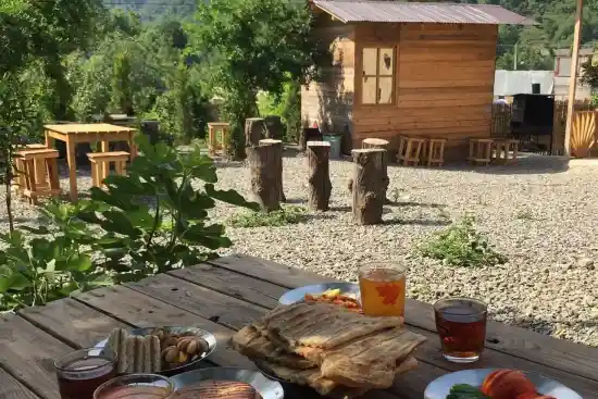 مجتمع گردشگری وارنا