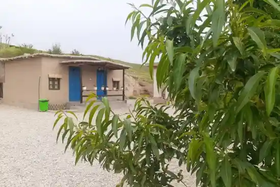 اقامتگاه بومگردی خالدنبی