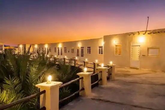 اقامتگاه بوم‌گردی مالوک