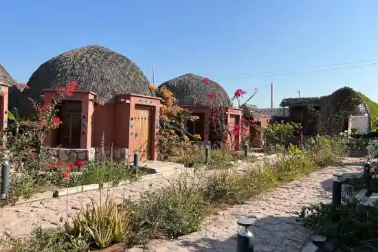 اقامتگاه بوم‌گردی سرای آرین