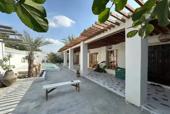 اقامتگاه بوم‌گردی جالبوت