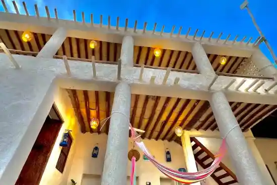 اقامتگاه بوم‌گردی خالو منصور