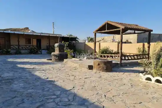 اقامتگاه بومگردی علیرضا