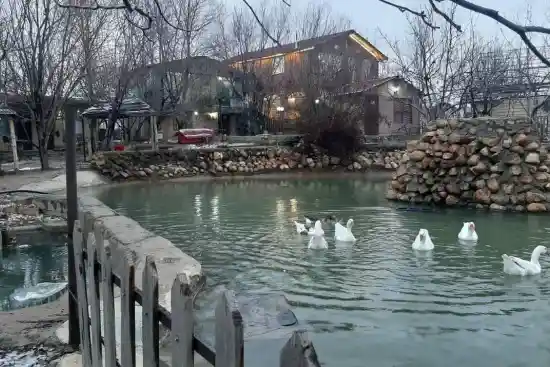 اقامتگاه بومگردی برم خوشمکان