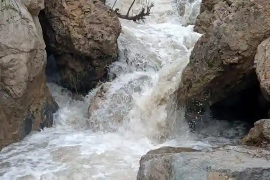 آبشار شیرین سو