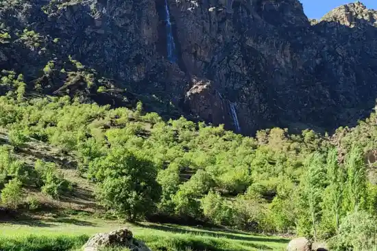 آبشار برنجه