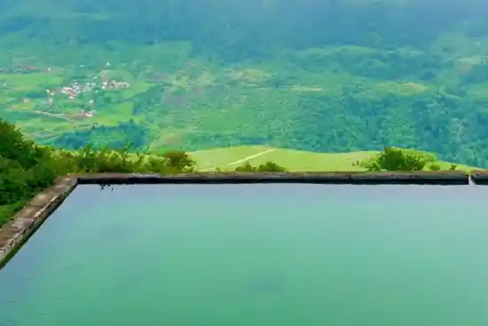 استخر سواسره