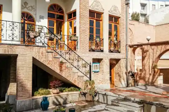 خانه فراغت دبیرالملک