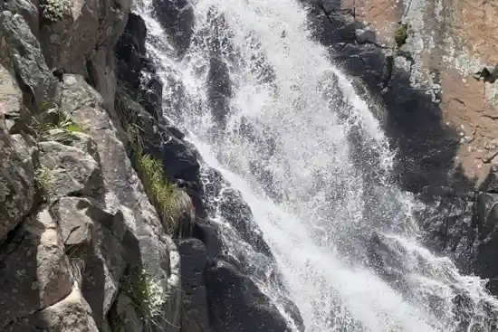 آبشار شرشر هرگلان