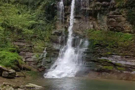 آبشار آلوبن