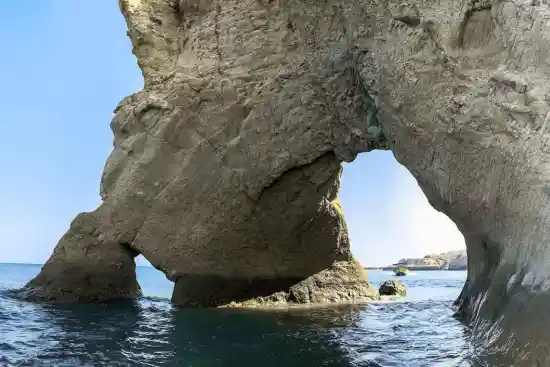 غار پنجره دریا