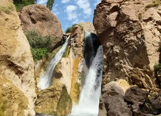 آبشار سی آب