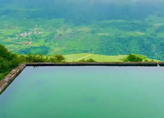 استخر سواسره