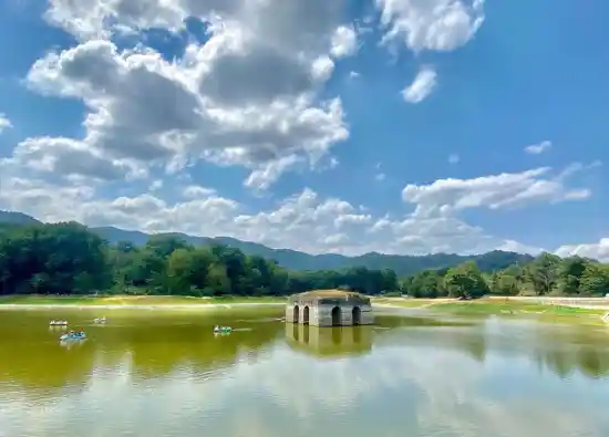 دریاچه عباس آباد