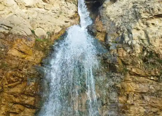 آبشار نوجان