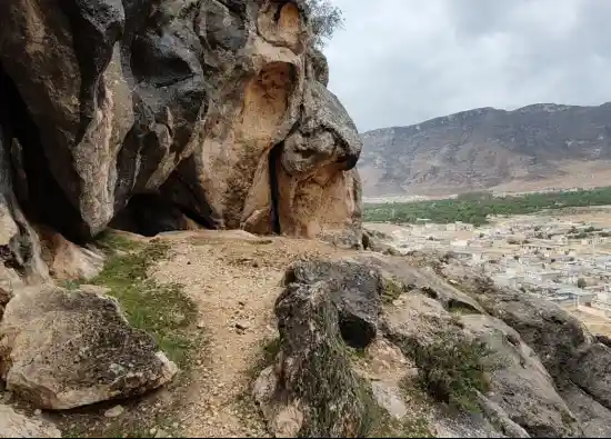 پناهگاه صخره ای کوه قلتان