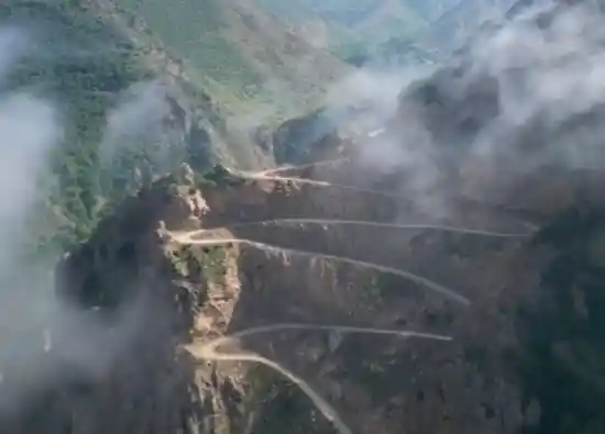 جاده قزوین الموت